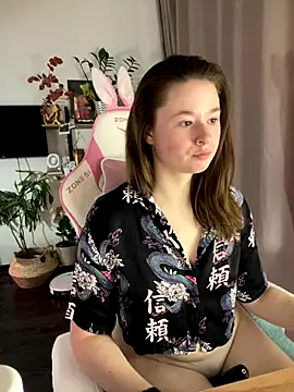 Snapshot of sweetest_pie chatting on October 2025 04:35:02 PM sweetest pie online show from October 2025 04:35:02 PM