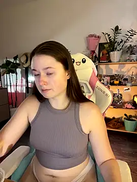 sweetest pie online show from November 2025 11:43:02 AM