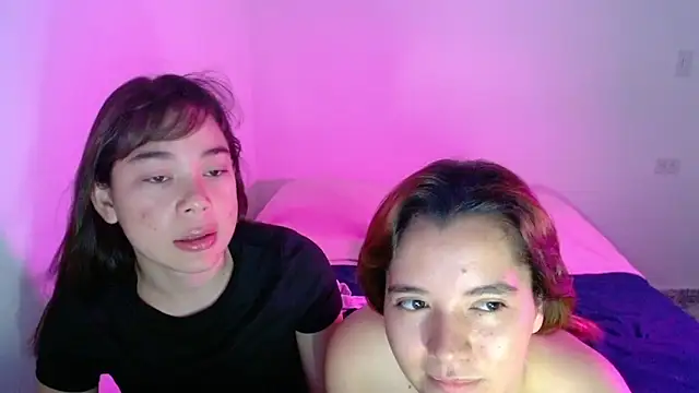 Snapshot of Gretten_wright chatting on October 2025 04:30:02 PM Gretten wright online show from October 2025 04:30:02 PM