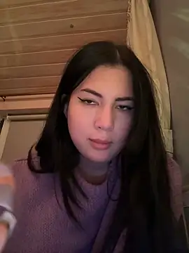 Snapshot of clairewntr chatting on January 2025 10:03:01 PM clairewntr online show from January 2025 10:03:01 PM