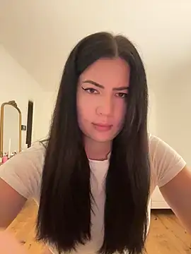 Snapshot of clairewntr chatting on January 2025 05:27:01 PM clairewntr online show from January 2025 05:27:01 PM