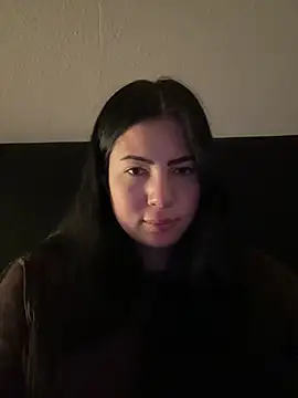 Snapshot of clairewntr chatting on March 2025 07:19:02 AM clairewntr online show from March 2025 07:19:02 AM