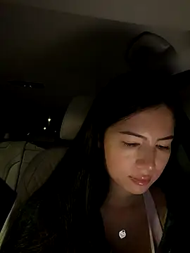 clairewntr online show from October 2025 09:16:01 PM