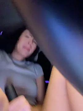 clairewntr online show from November 2025 08:44:01 PM