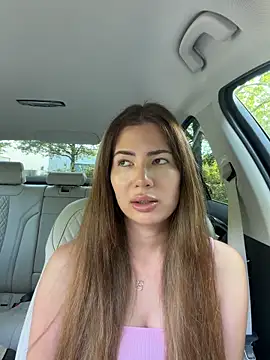 Snapshot of clairewntr chatting on June 2026 04:43:01 PM clairewntr online show from June 2026 04:43:01 PM