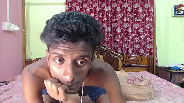 Snapshot of Skinny_Blackberry chatting on December 2024 05:44:01 AM Skinny Blackberry online show from December 2024 05:44:01 AM