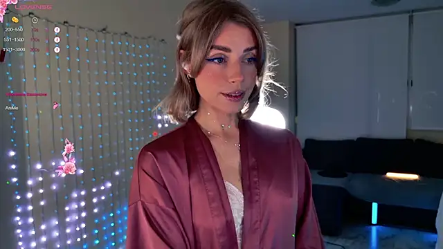 Snapshot of Arielle__03 chatting on January 2026 01:43:02 AM Arielle 03 online show from January 2026 01:43:02 AM