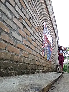 Snapshot of Yuky_ta chatting on September 2025 01:01:01 PM Yuky ta online show from September 2025 01:01:01 PM