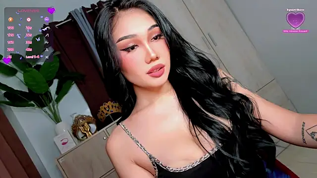 Snapshot of Icon1c_LiLy chatting on May 2026 11:11:01 PM Icon1c LiLy online show from May 2026 11:11:01 PM