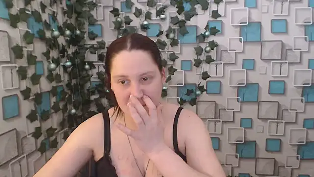 Snapshot of JosieJun_ chatting on January 2025 10:56:01 PM JosieJun online show from January 2025 10:56:01 PM