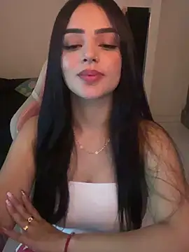 Snapshot of anniehart chatting on December 2025 02:27:01 AM anniehart online show from December 2025 02:27:01 AM