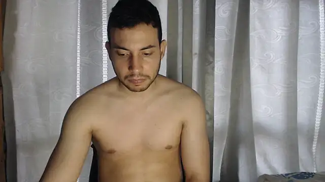 Armando 2002 online show from February 2025 05:31:01 PM