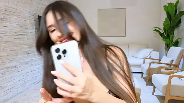 Snapshot of diamond_desiree chatting on January 2025 09:15:01 PM diamond desiree online show from January 2025 09:15:01 PM