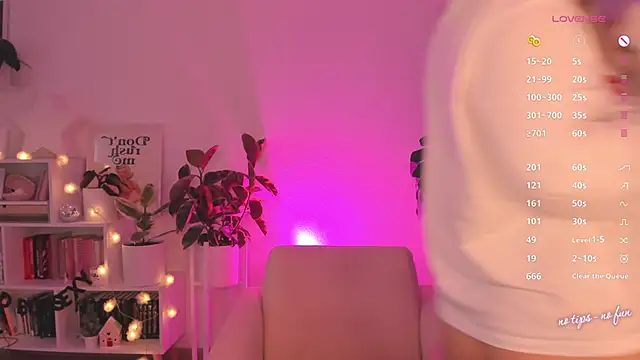 Snapshot of pussy-kattt chatting on November 2025 08:58:01 AM pussy-kattt online show from November 2025 08:58:01 AM