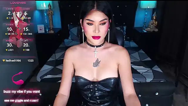 Snapshot of BigCockGODDESS chatting on March 2025 01:09:01 PM BigCockGODDESS online show from March 2025 01:09:01 PM