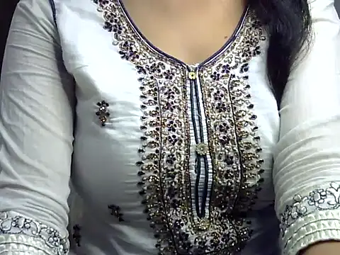Snapshot of SiaraSiyA chatting on June 2026 05:13:02 PM SiaraSiyA online show from June 2026 05:13:02 PM