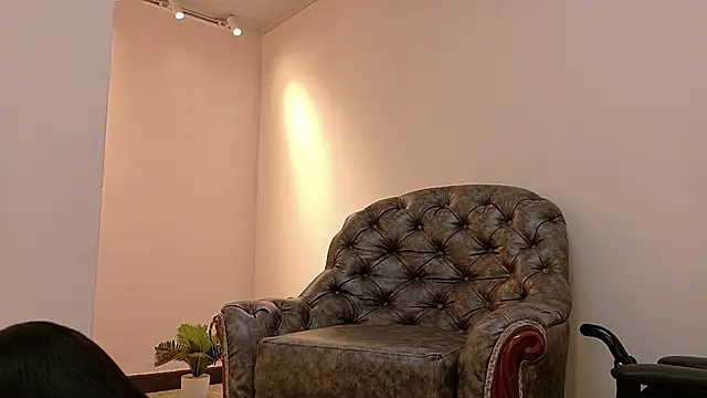 Snapshot of niky_smit chatting on March 2025 11:45:02 AM niky smit online show from March 2025 11:45:02 AM