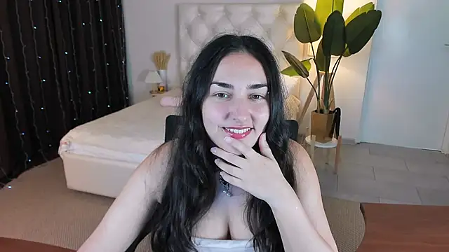 CeceliaJohnson online show from June 2026 06:12:02 AM