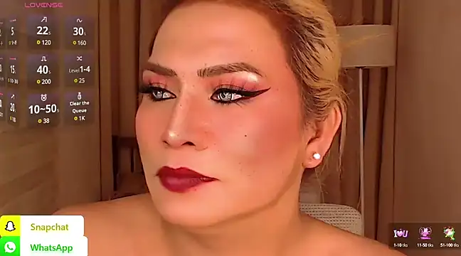 Snapshot of QUEEN_GIAMOORE69 chatting on January 2025 06:34:02 AM QUEEN GIAMOORE69 online show from January 2025 06:34:02 AM