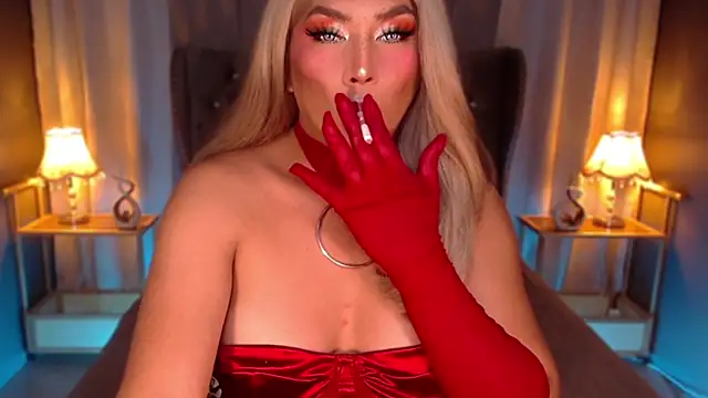 QUEEN GIAMOORE69 online show from March 2026 07:42:02 PM