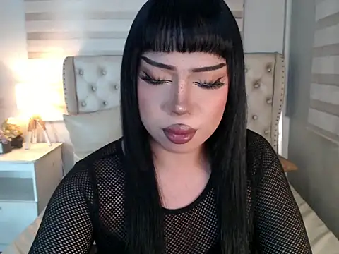 Snapshot of RebecaNextToYou chatting on June 2026 05:19:01 PM RebecaNextToYou online show from June 2026 05:19:01 PM