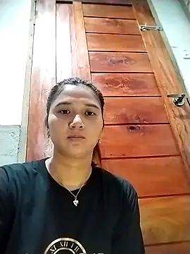 MS Isabella Snow92 online show from September 2025 11:18:01 PM