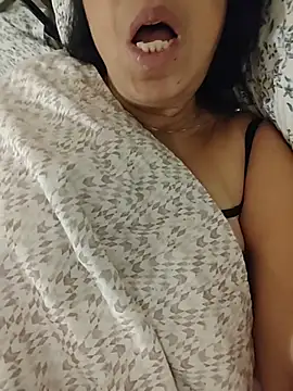 Susannemilf online show from March 2026 03:49:01 PM