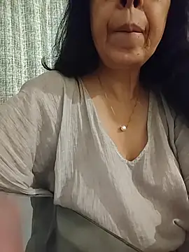 Susannemilf online show from March 2026 04:13:02 AM