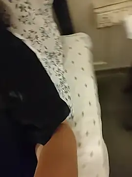 Susannemilf online show from April 2026 04:10:02 AM