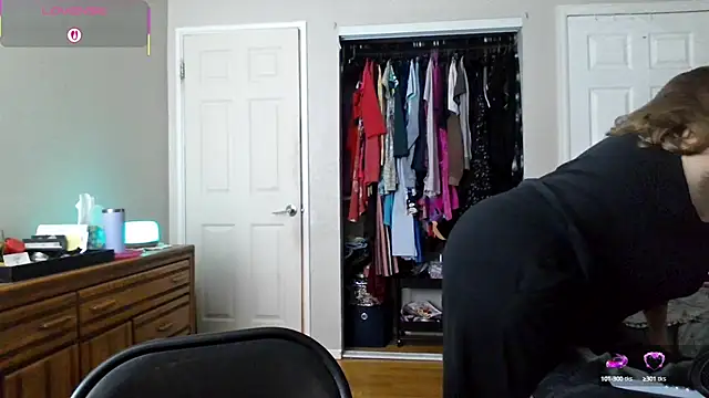 julimonroe online show from September 2025 10:06:01 AM