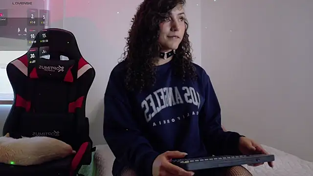 Lia Tinez online show from March 2026 10:59:02 PM