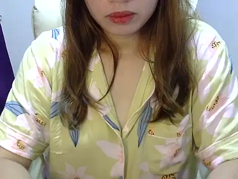    zurIII09  online show from November 2025 12:54:02 AM