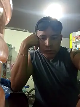 Snapshot of Noctucrasy247 chatting on February 2026 02:15:01 AM Noctucrasy247 online show from February 2026 02:15:01 AM