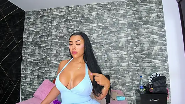 Snapshot of HeidyWillss chatting on September 2025 07:25:02 PM HeidyWillss online show from September 2025 07:25:02 PM