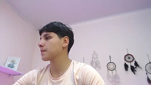 bad giirl  online show from March 2025 03:13:02 PM