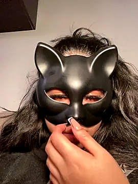 Snapshot of nenalayla chatting on December 2024 10:56:01 PM nenalayla online show from December 2024 10:56:01 PM