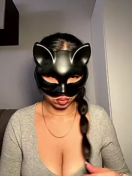 Snapshot of nenalayla chatting on December 2024 08:07:01 PM nenalayla online show from December 2024 08:07:01 PM