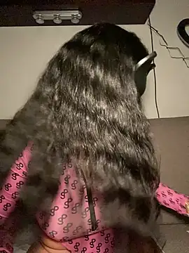 Snapshot of nenalayla chatting on December 2024 07:28:02 PM nenalayla online show from December 2024 07:28:02 PM