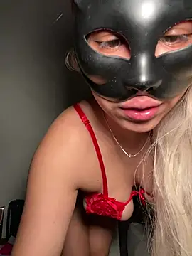 Snapshot of nenalayla chatting on February 2025 10:58:01 PM nenalayla online show from February 2025 10:58:01 PM