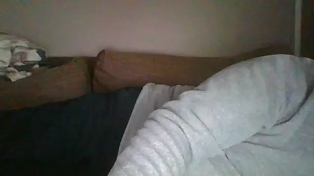 Snapshot of Anderrust chatting on February 2025 08:18:01 AM Anderrust online show from February 2025 08:18:01 AM