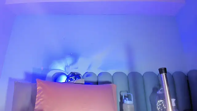 littless angel online show from March 2026 03:45:01 AM