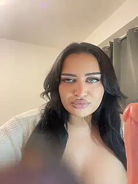 EmiliaPetrova online show from October 2025 06:01:01 PM