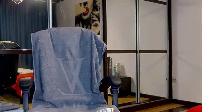 Snapshot of carlaxxx chatting on February 2025 09:23:01 PM carlaxxx online show from February 2025 09:23:01 PM