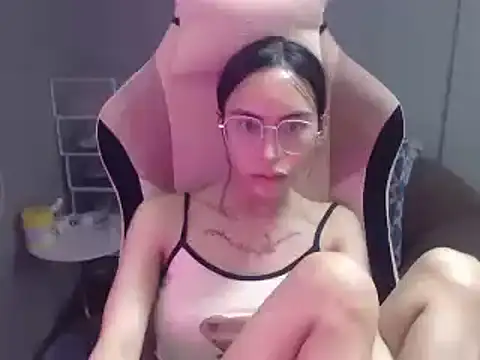 sexybigcockandtits online show from February 2025 01:40:02 PM
