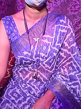 Snapshot of XBHUUME chatting on December 2025 04:12:02 PM XBHUUME online show from December 2025 04:12:02 PM