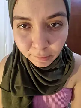 MatchedEyebrow online show from February 2025 09:43:01 PM