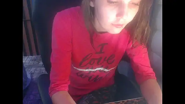 Snapshot of Laco-cO chatting on December 2024 08:17:01 PM Laco-cO online show from December 2024 08:17:01 PM