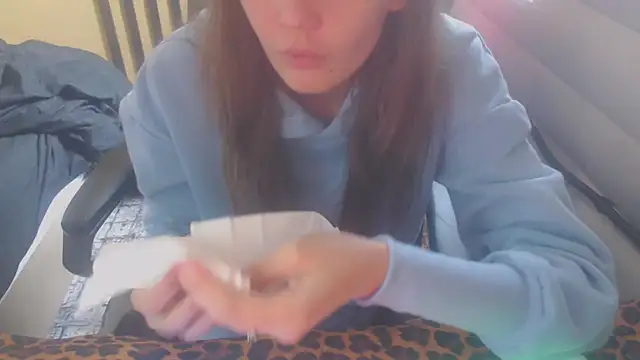 Snapshot of Laco-cO chatting on October 2025 06:43:01 AM Laco-cO online show from October 2025 06:43:01 AM