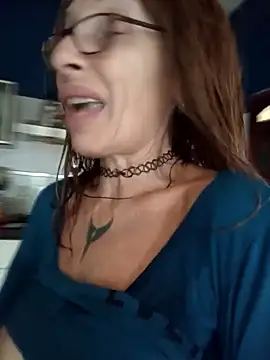 FrozenWaffle online show from May 2026 04:56:02 PM