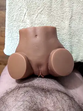 Snapshot of MrandMrsHaze chatting on September 2025 06:33:01 PM MrandMrsHaze online show from September 2025 06:33:01 PM